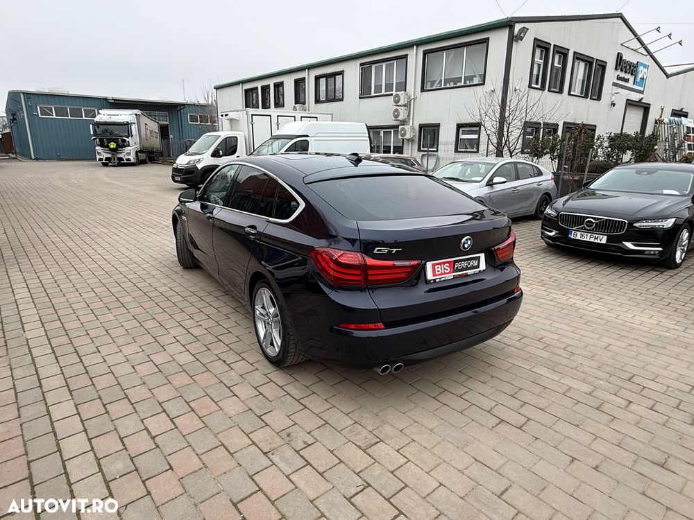 BMW Seria 5 530d xDrive Aut. - 8