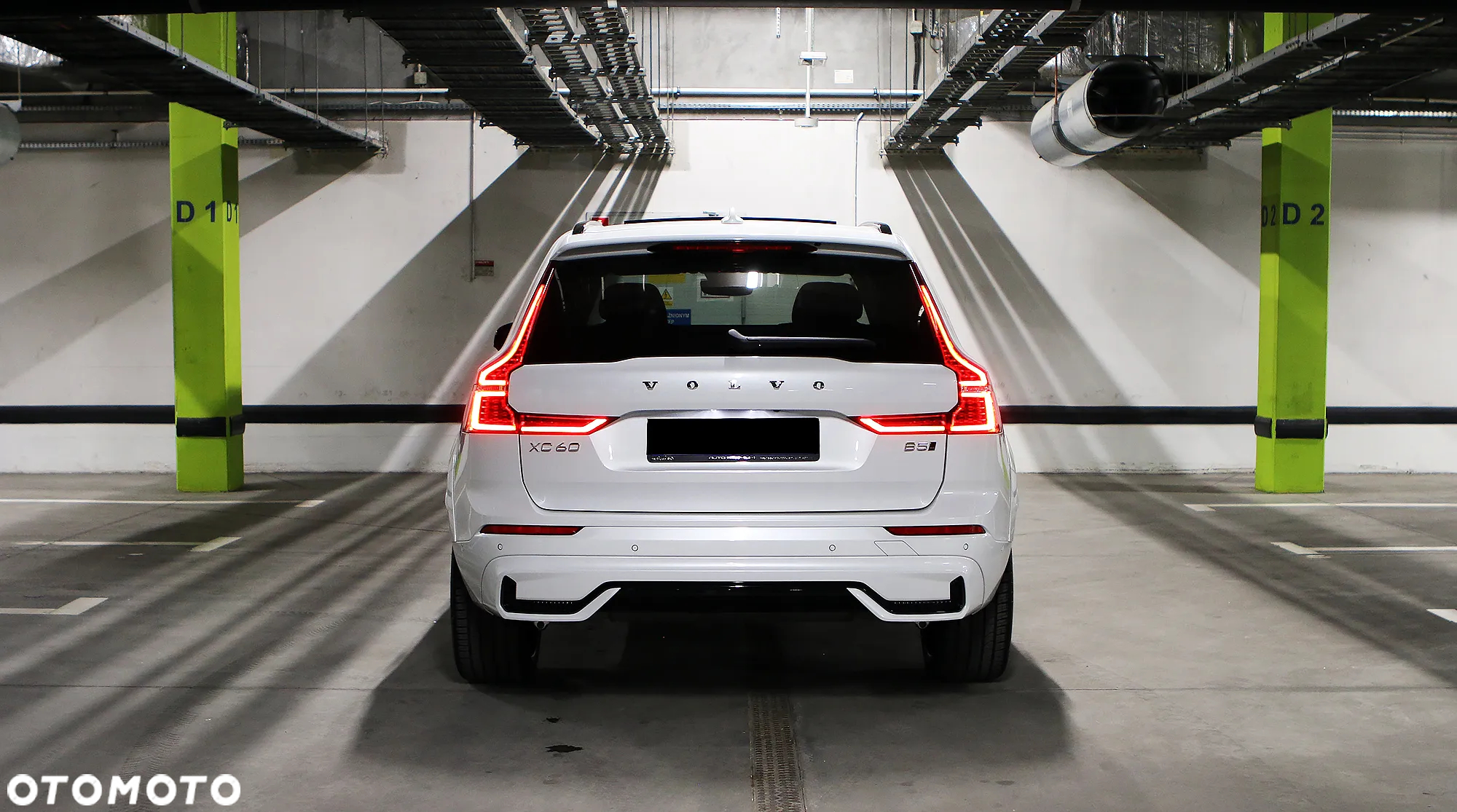Volvo XC 60 B5 B AWD Ultimate Black Edition - 15