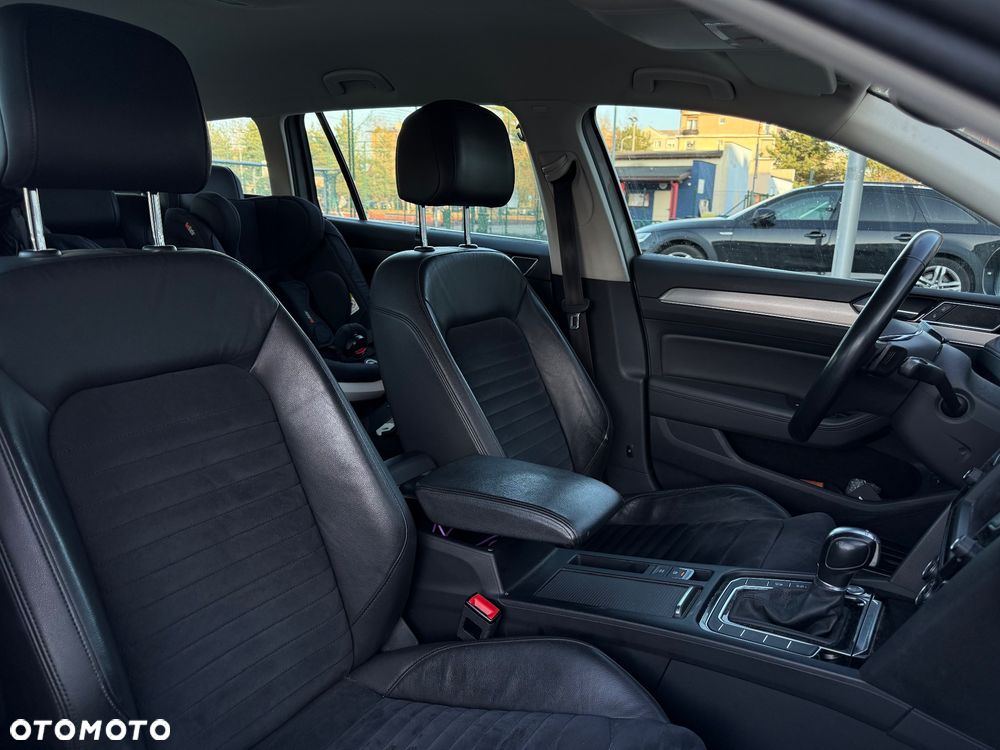Volkswagen Passat - 9