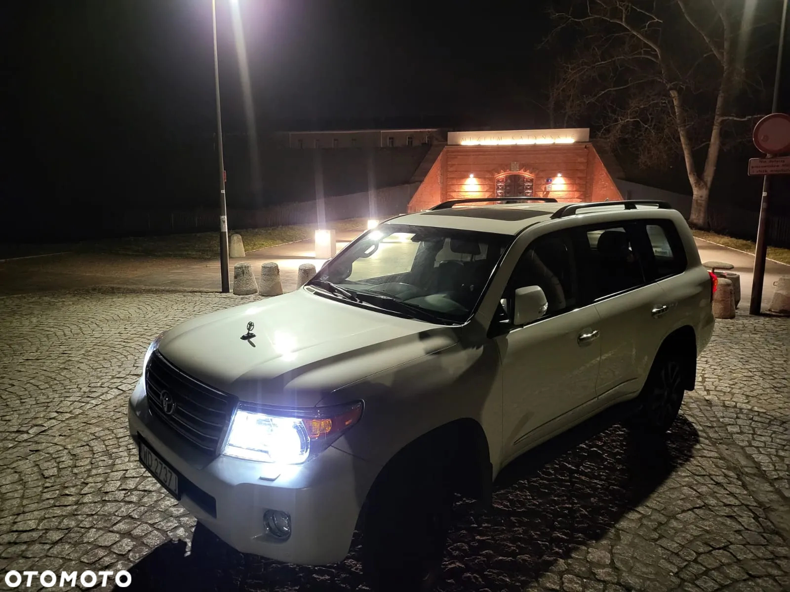 Toyota Land Cruiser LC 4.5 D-4D V8 Prestige - 23