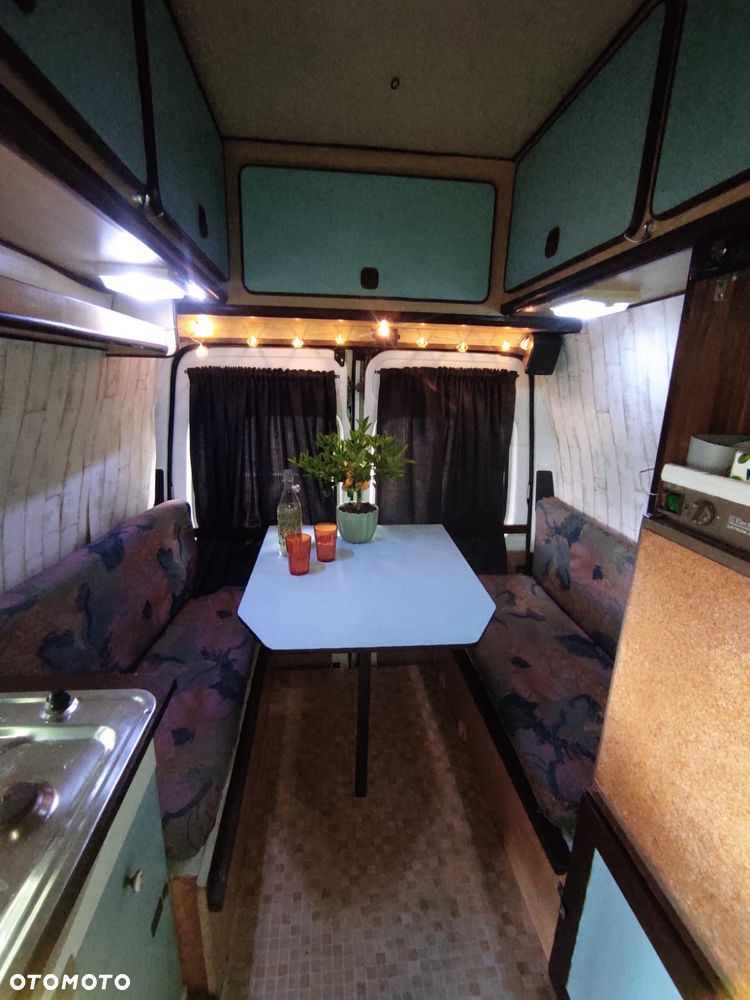 Ford Transit - 11