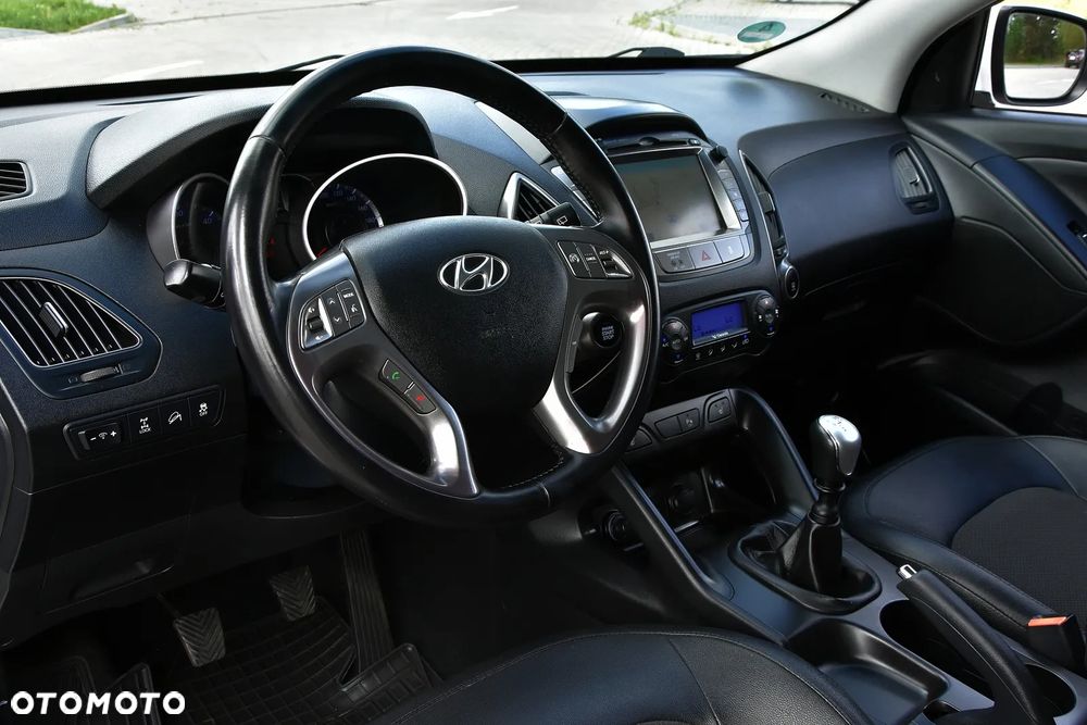 Hyundai ix35 2.0 CRDi Premium 4WD - 22