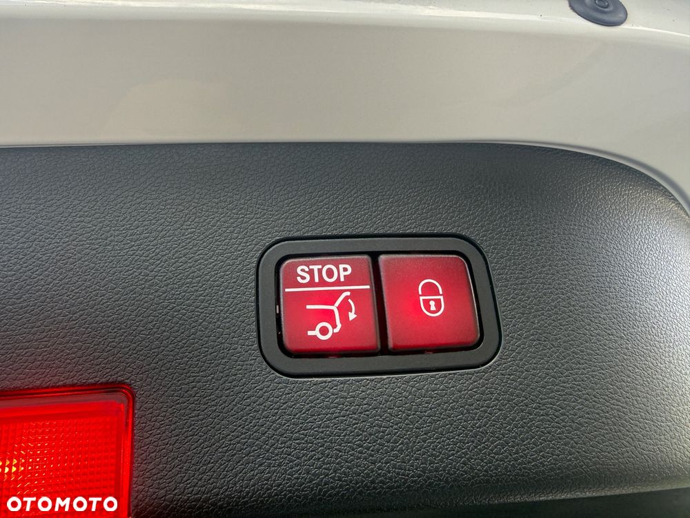 Mercedes-Benz CLS 63 AMG AMG SPEEDSHIFT MCT - 17