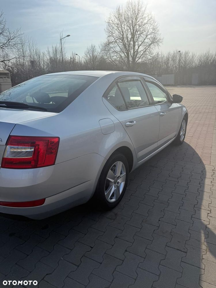 Skoda Octavia 2.0 TDI Drive - 10
