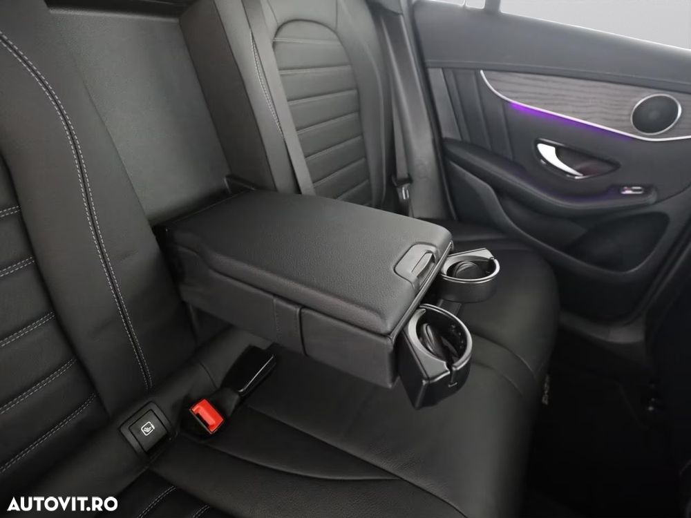 Mercedes-Benz GLC 300 e 4Matic 9G-TRONIC AMG Line - 19