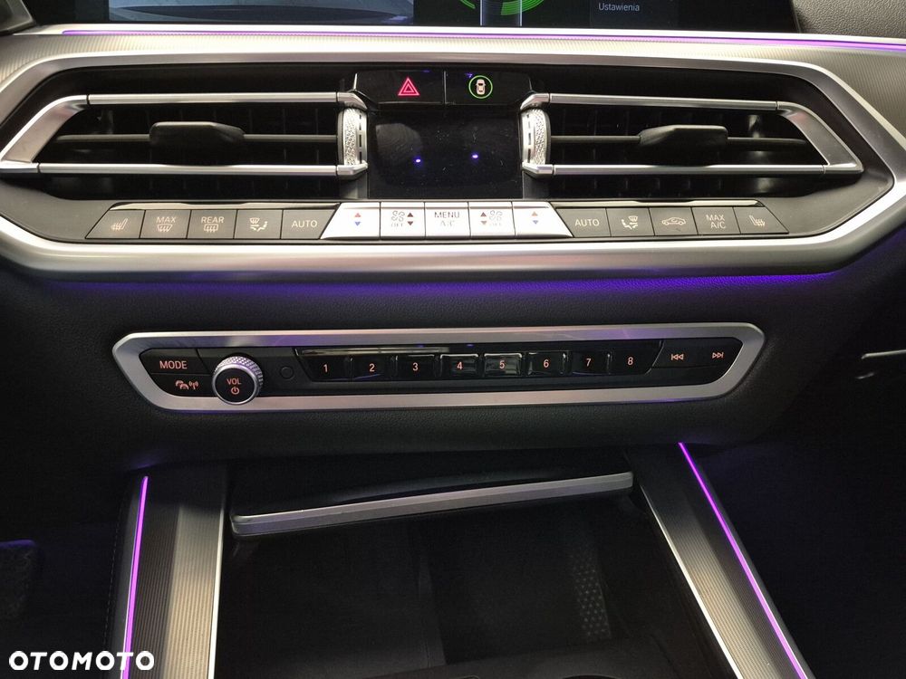 BMW X5 xDrive25d sport - 29