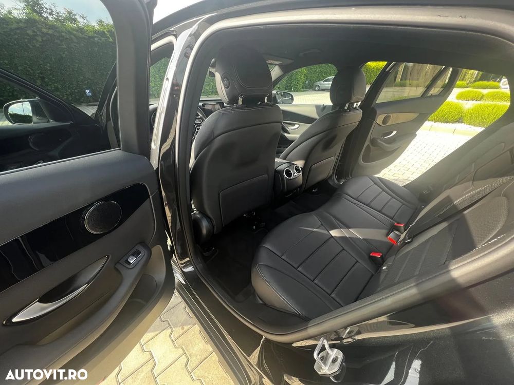 Mercedes-Benz GLC Coupe 300 d 4Matic 9G-TRONIC - 8