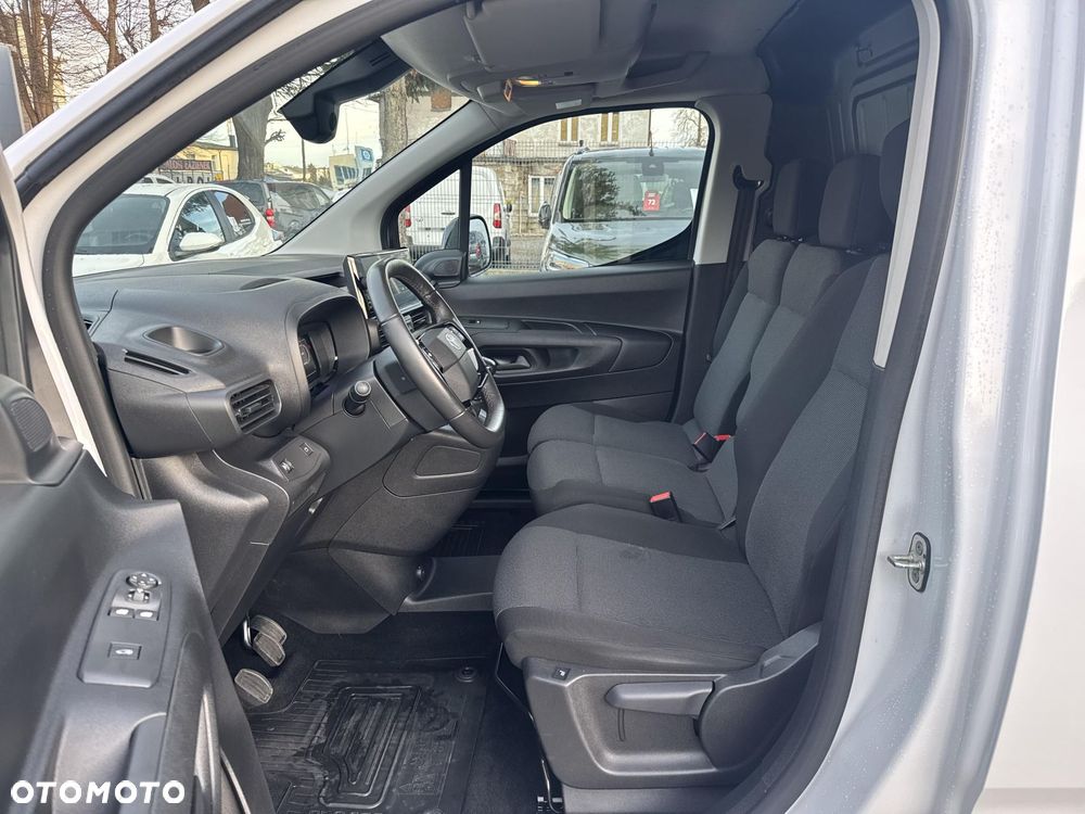 Toyota PROACE CITY - 12