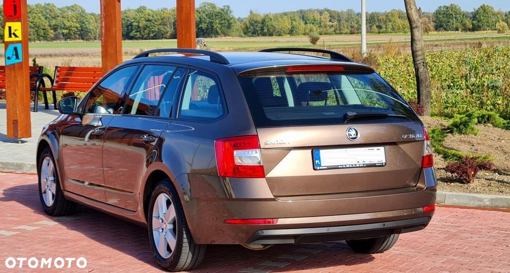 Skoda Octavia 1.5 TSI ACT Ambition - 4