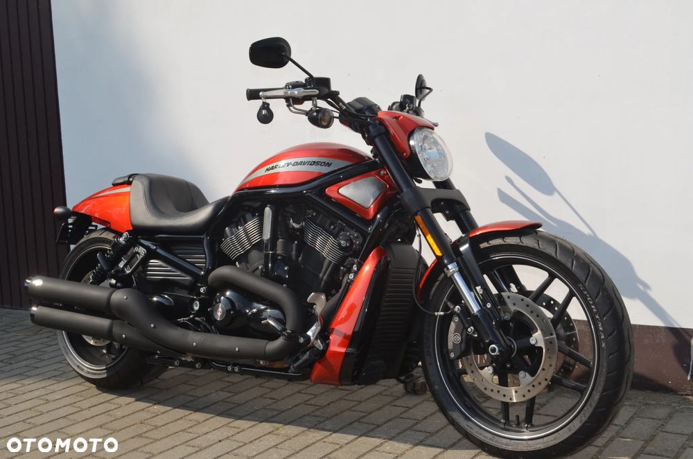 Harley-Davidson V-Rod Night Rod - 1