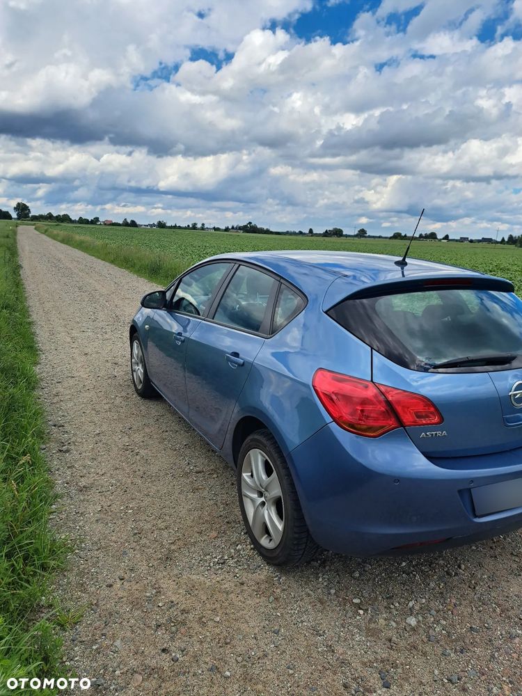 Opel Astra 1.4 Enjoy - 14