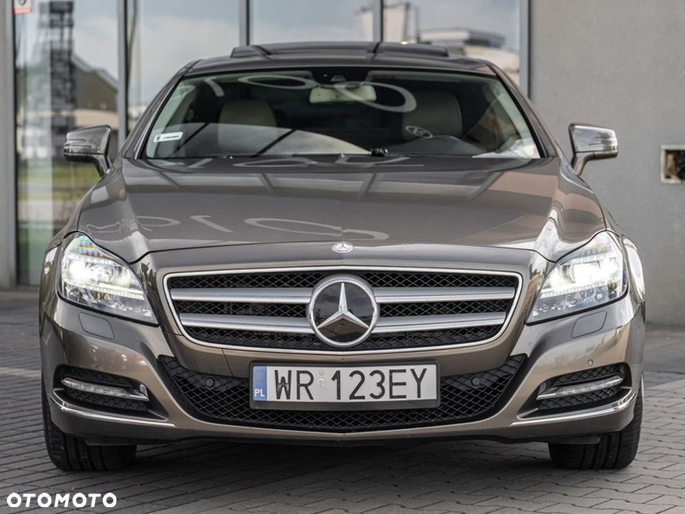 Mercedes-Benz CLS - 4