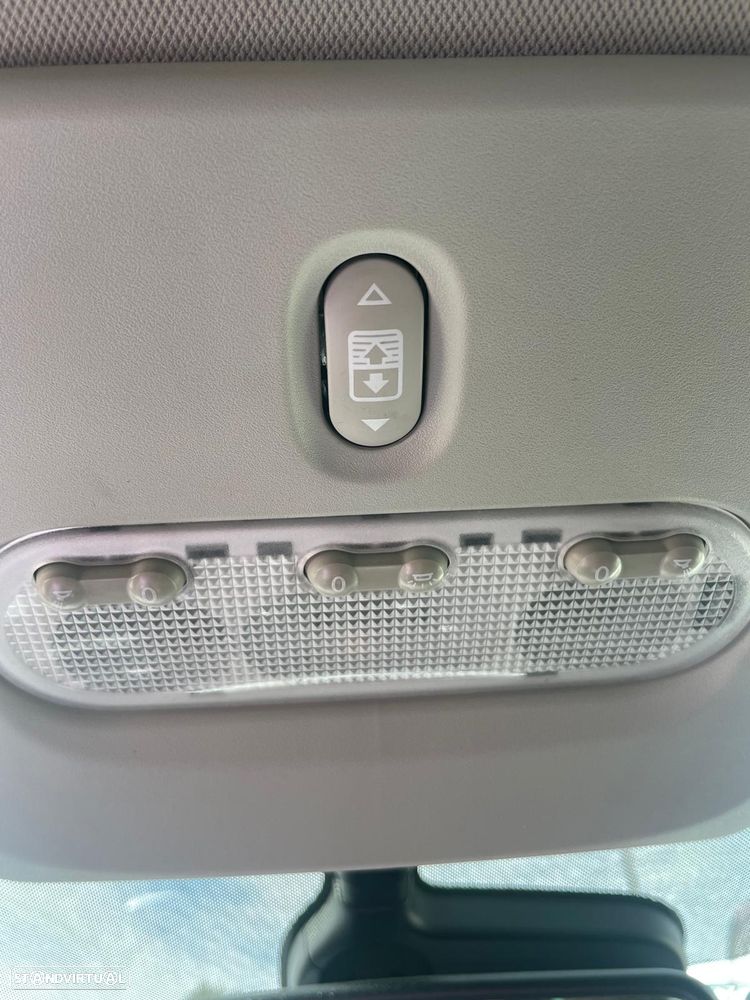 Nissan Qashqai 1.5 dCi N-Connecta 18 - 21