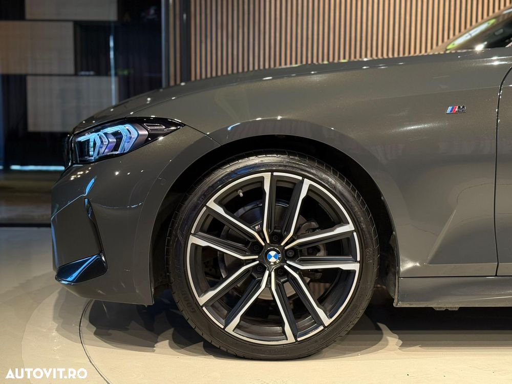BMW Seria 3 320d xDrive AT MHEV - 32