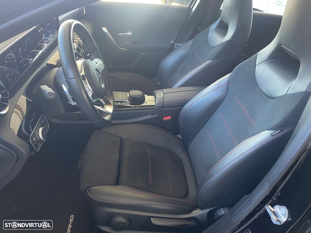 Mercedes-Benz A 250 e 8G-DCT AMG Line - 13