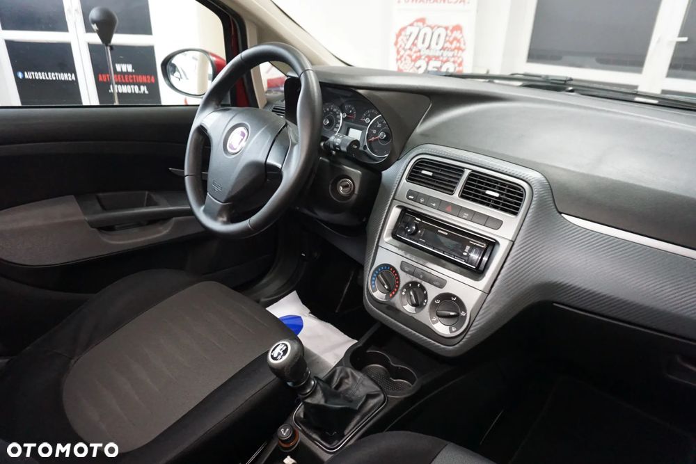 Fiat Grande Punto 1.4 8V - 19