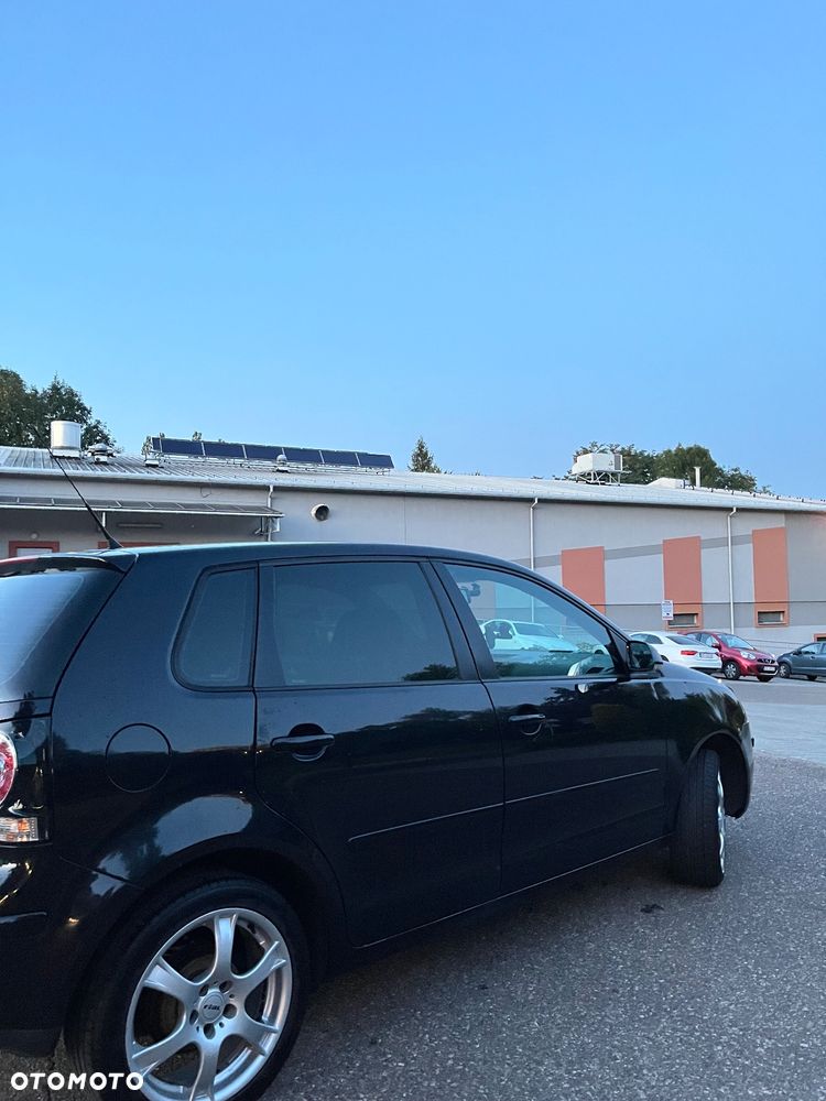 Volkswagen Polo - 7