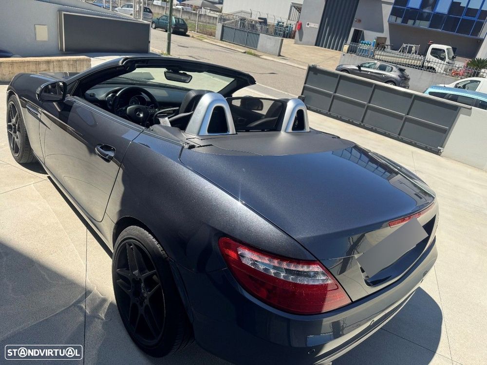 Mercedes-Benz SLK 200 (BlueEFFICIENCY) - 8