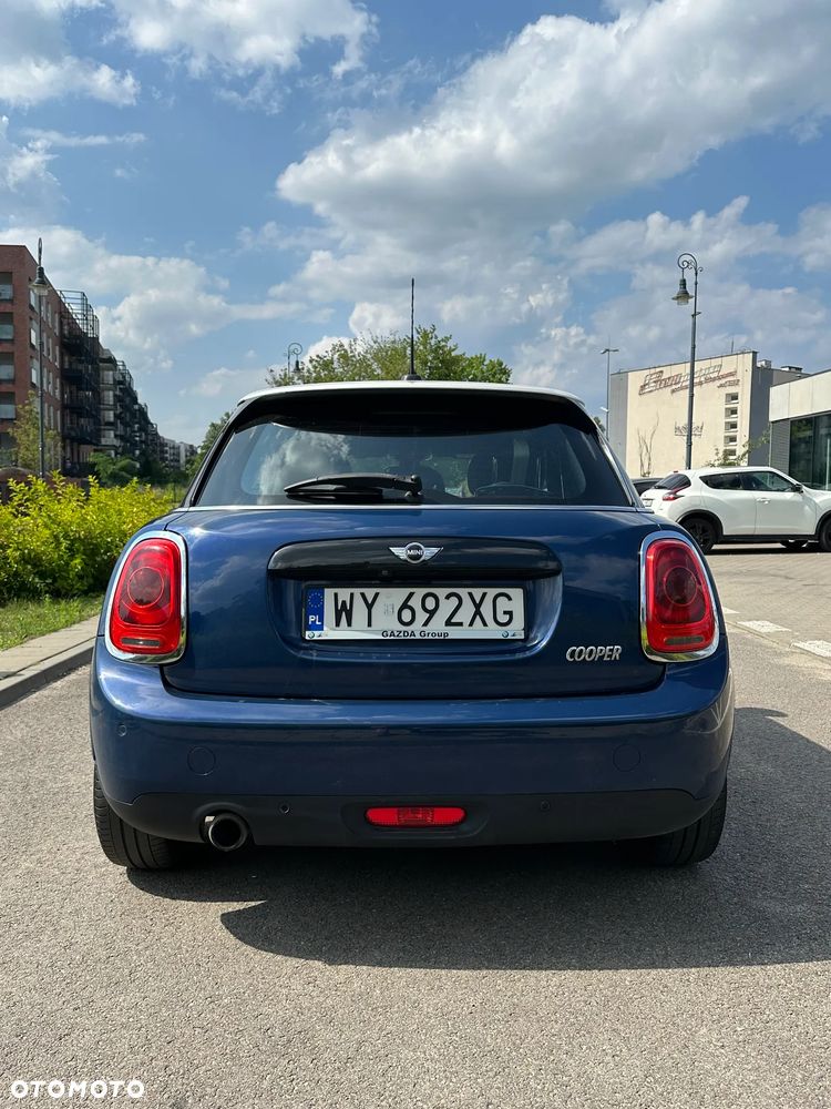 MINI Cooper Standard - 2