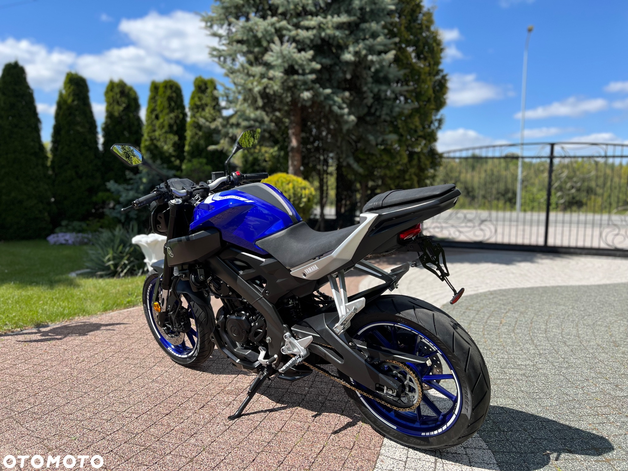 Yamaha MT - 19