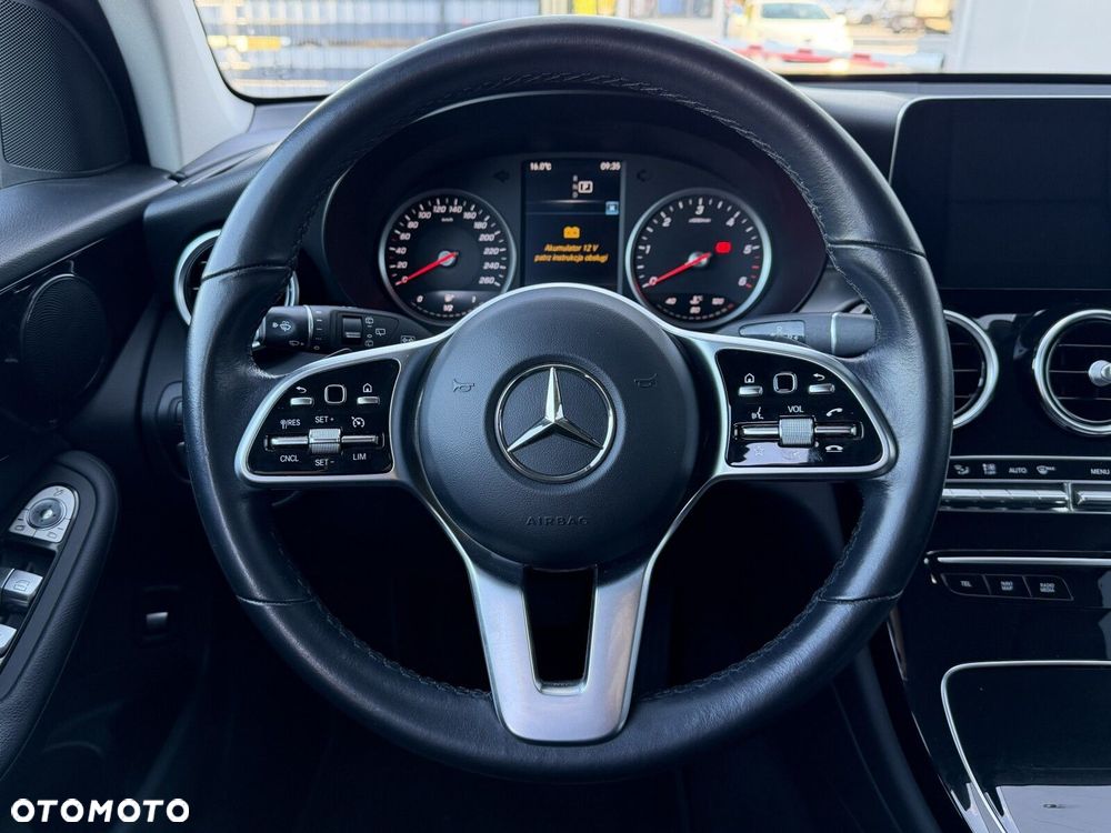 Mercedes-Benz GLC 200 d 4-Matic - 23