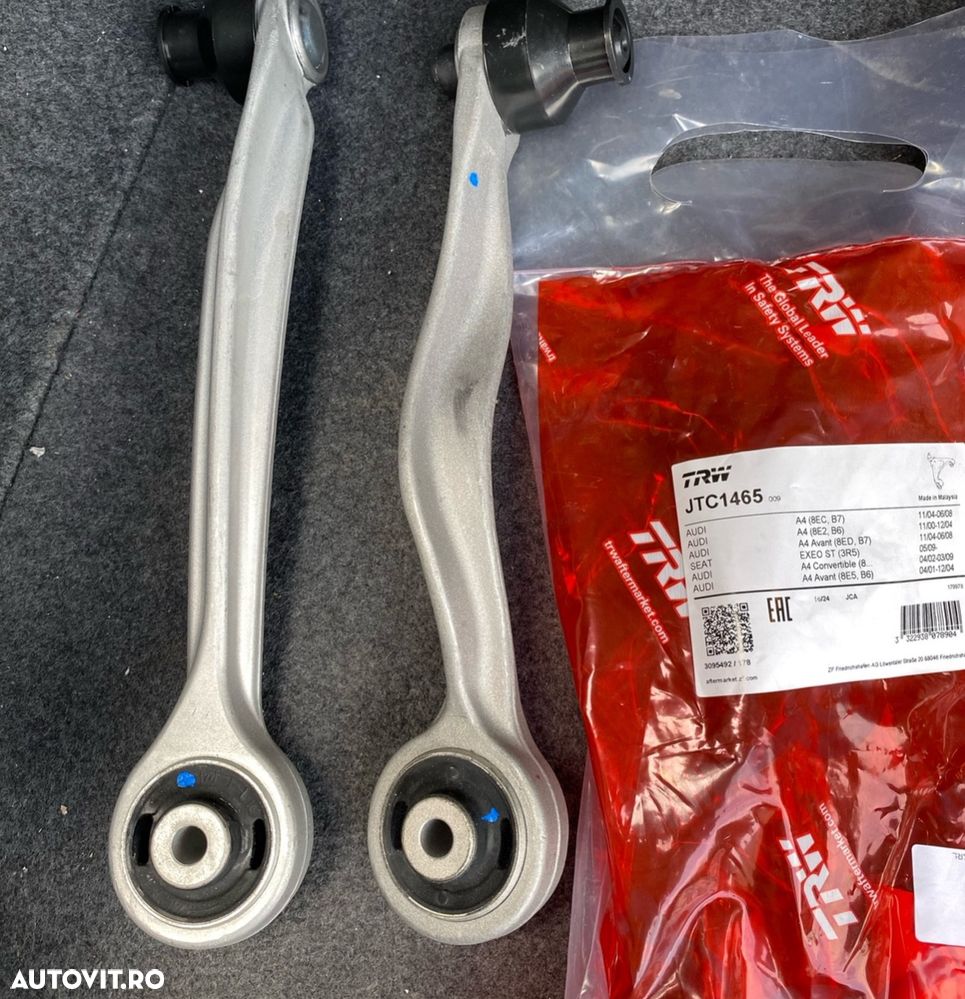 Audi A4 2.0 T FSI multitronic - 25