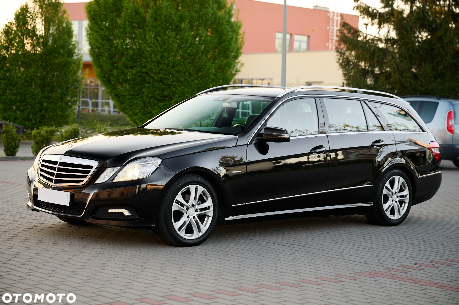 Mercedes-Benz Klasa E 200 BlueTEC 7G-TRONIC Avantgarde - 8