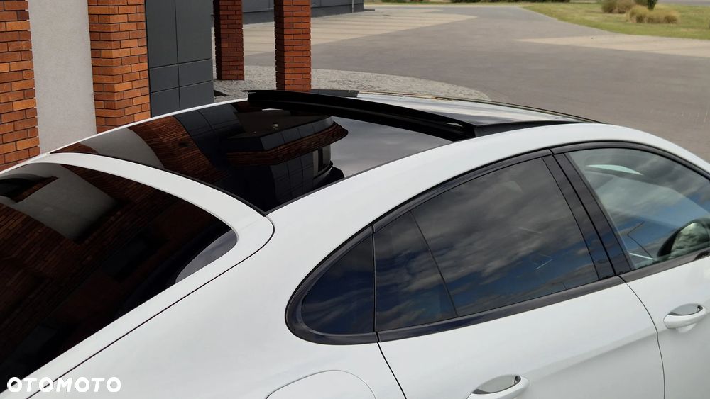 Porsche Panamera 4 E-Hybrid - 7