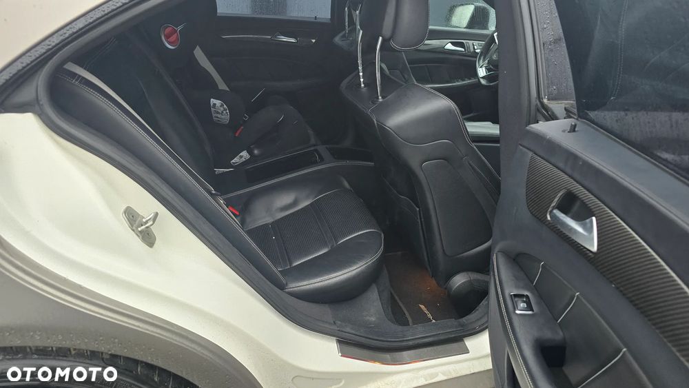 Mercedes-Benz CLS 63 AMG S 4Matic AMG SPEEDSHIFT MCT - 14