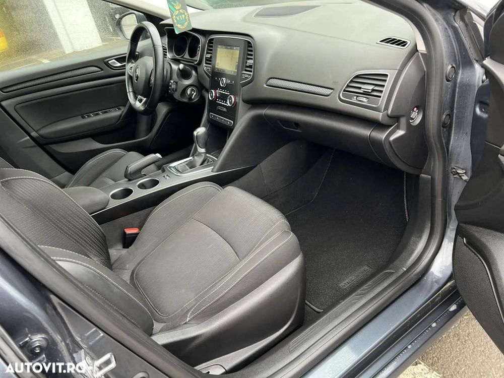 Renault Megane Blue dCi 116 EDC Zen - 8