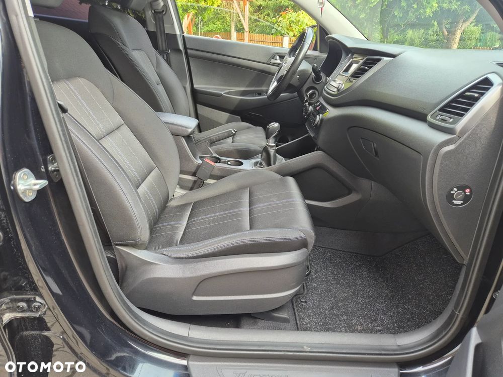 Hyundai Tucson blue 1.6 GDi 2WD Classic - 11