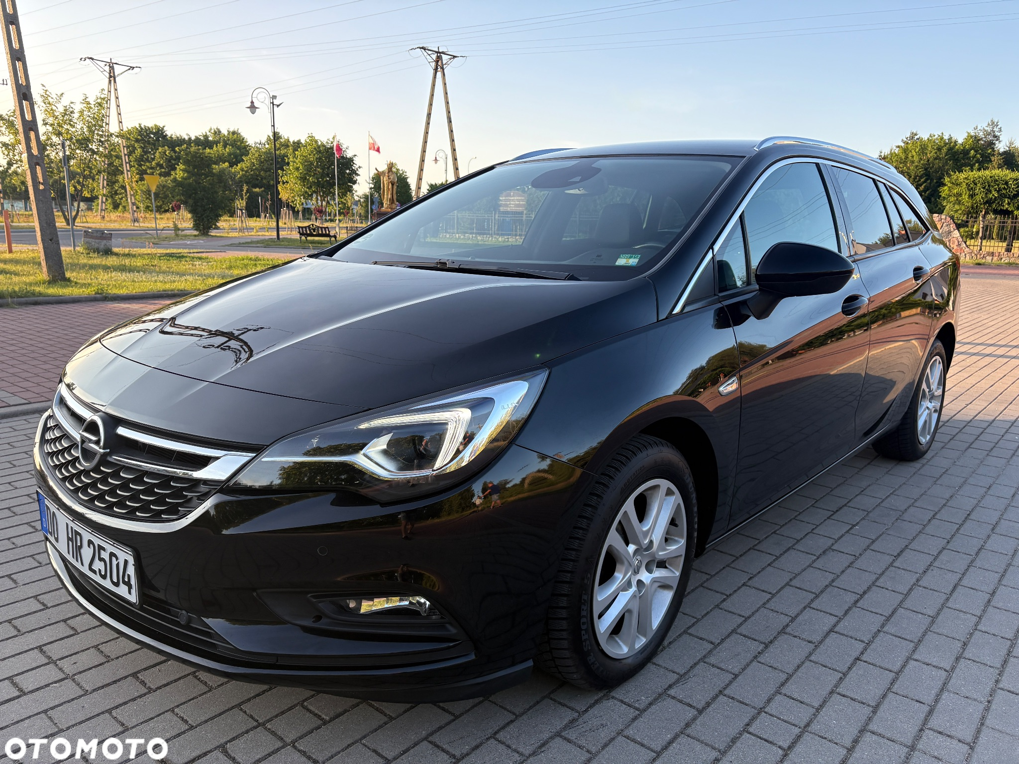 Opel Astra 1.4 Turbo Start/Stop Automatik Sports Tourer Innovation - 3