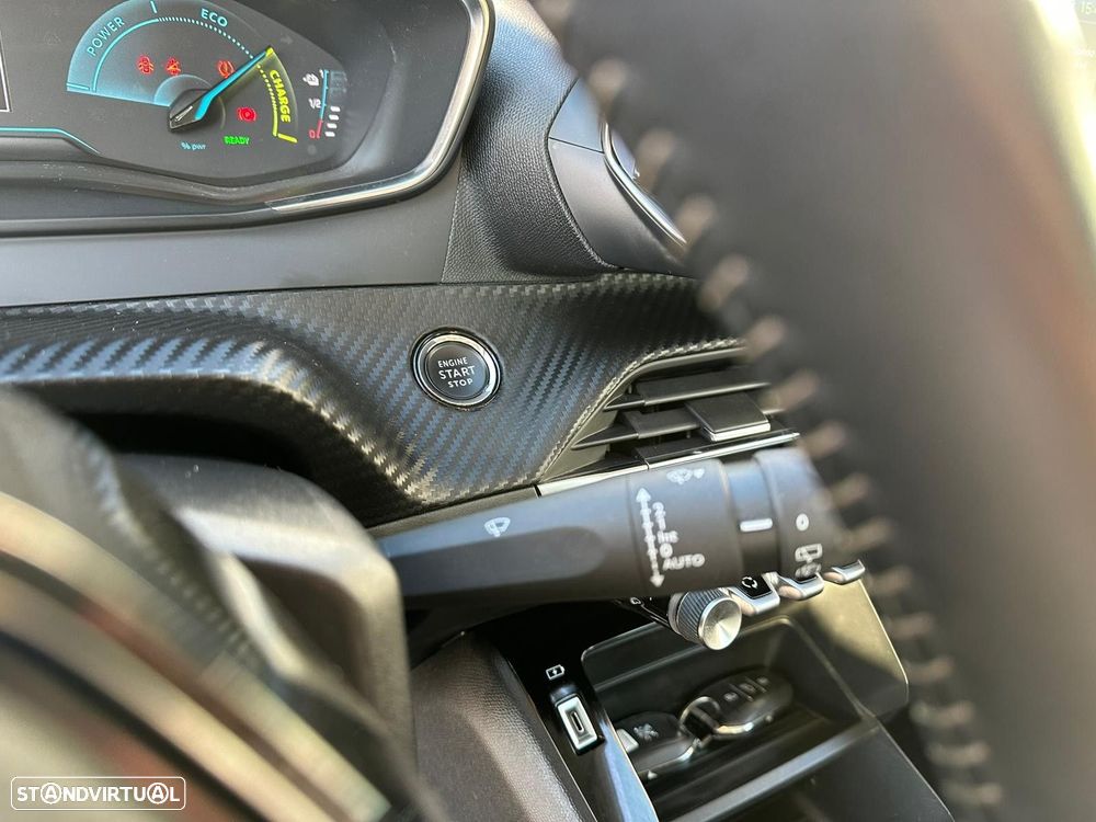 Peugeot e-2008 50 kWh Active Pack - 23
