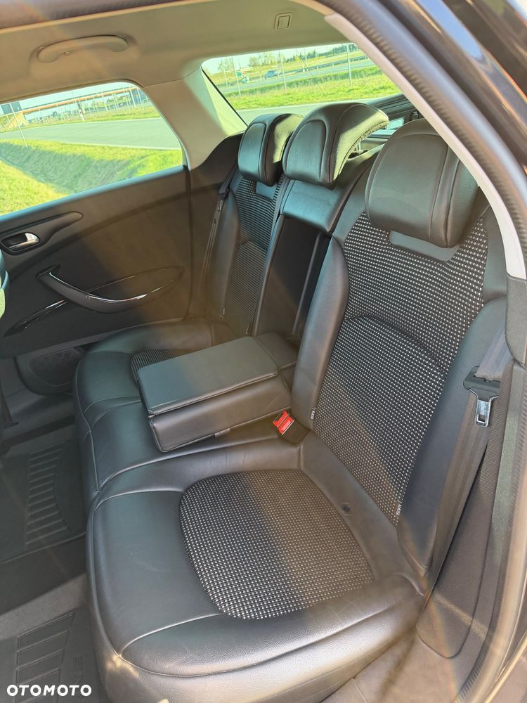 Citroën C5 HDi 140 FAP Exclusive - 10