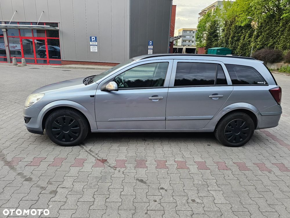 Opel Astra 1.6 Design Edition - 6