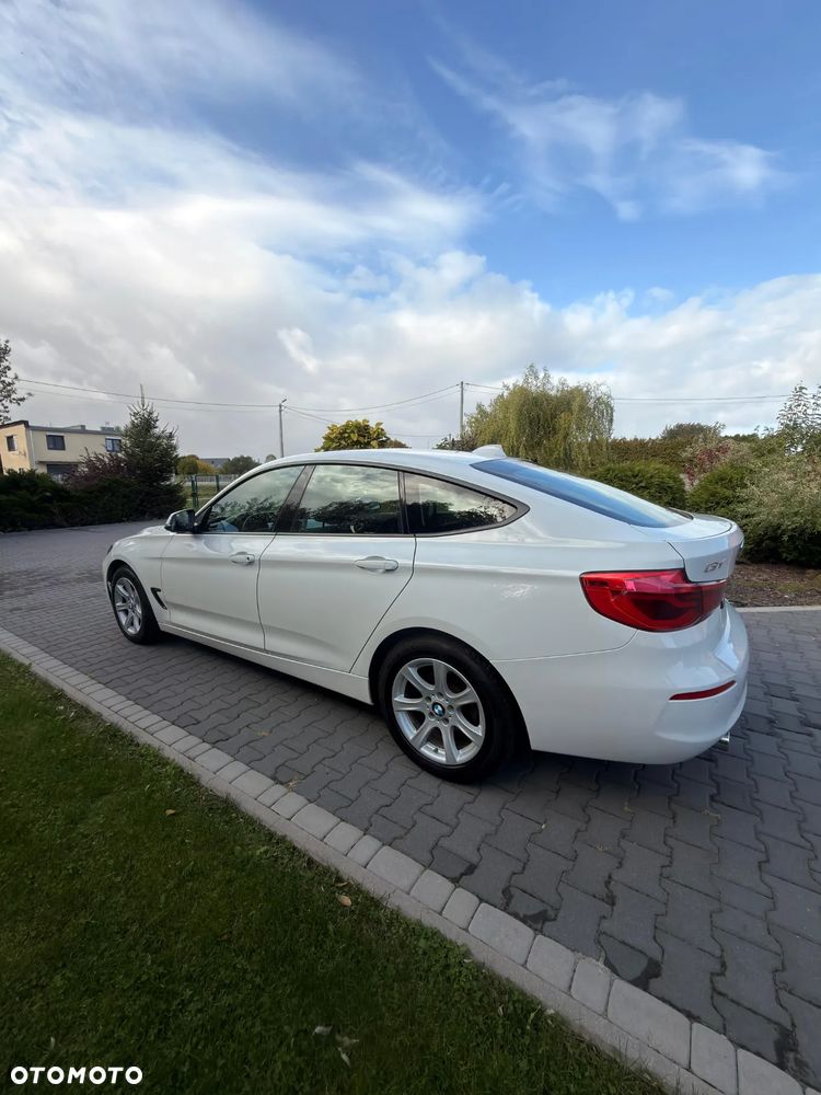 BMW 3GT 318d Advantage - 32