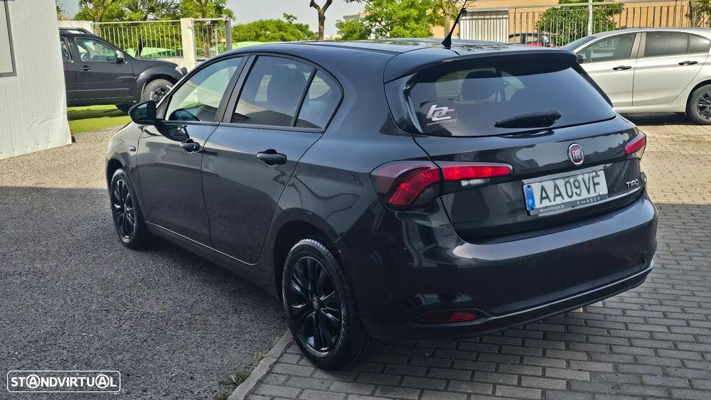 Fiat Tipo 1.3 M-Jet Street - 2