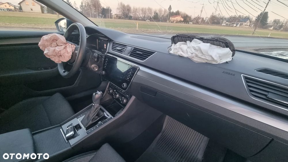 Skoda Superb 1.5 TSI Style DSG - 20