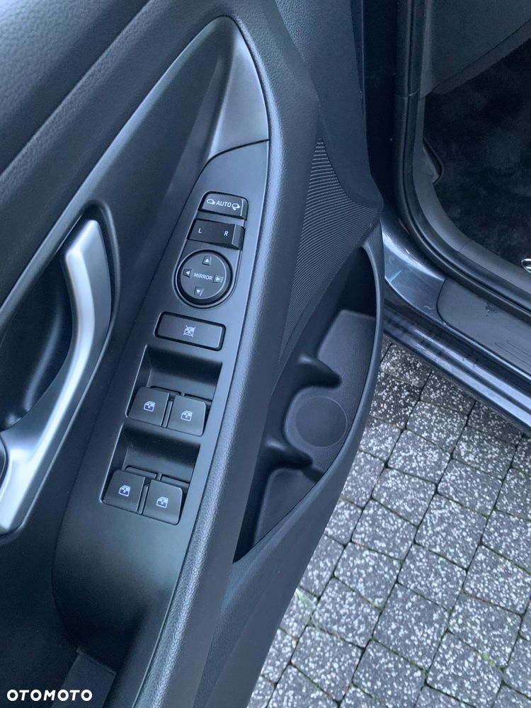 Hyundai i30 - 21