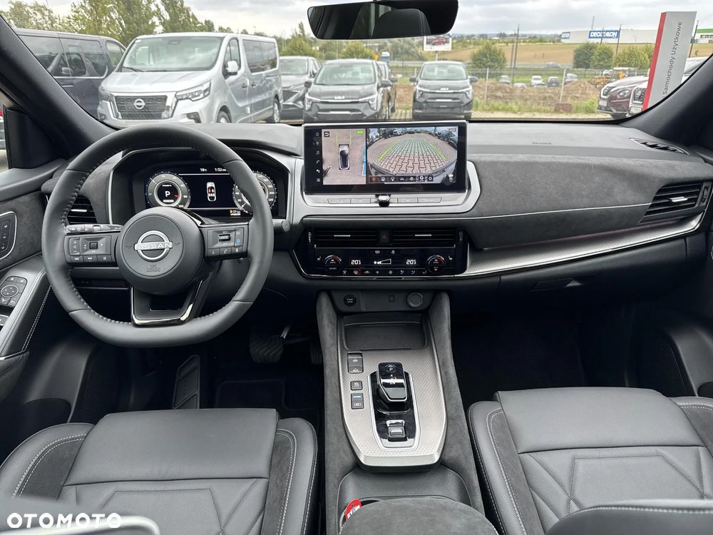 Nissan Qashqai - 11
