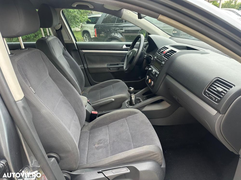 Volkswagen Jetta 1.9 TDI Comfortline - 10