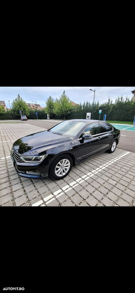 Volkswagen Passat 1.6 TDI Comfortline - 1