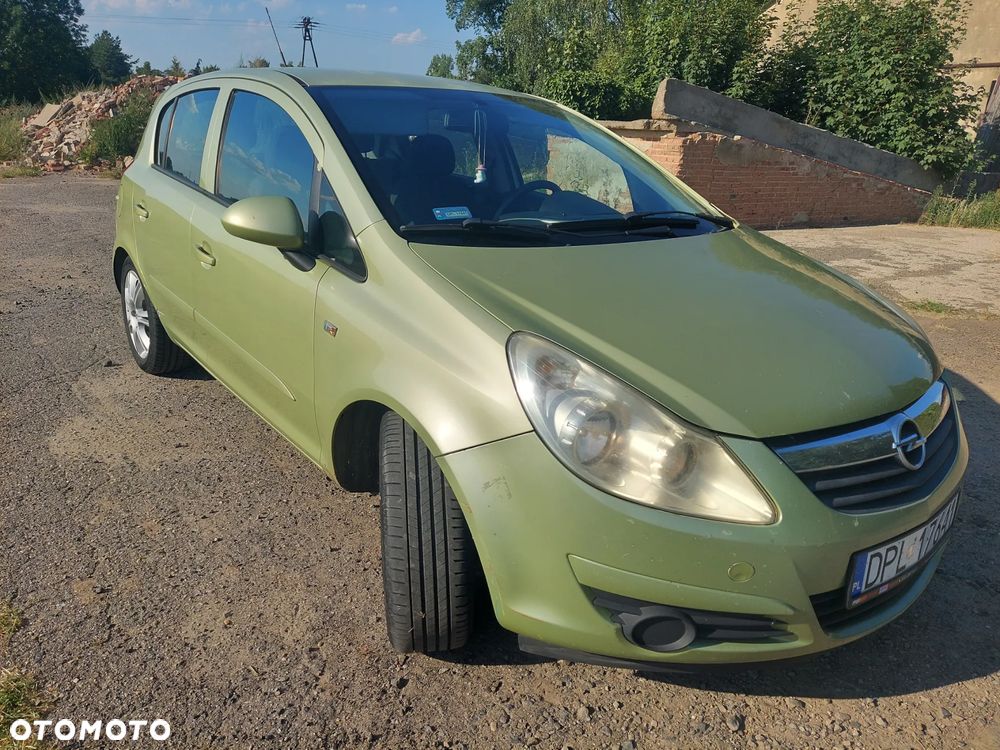 Opel Corsa 1.2 16V Enjoy - 1