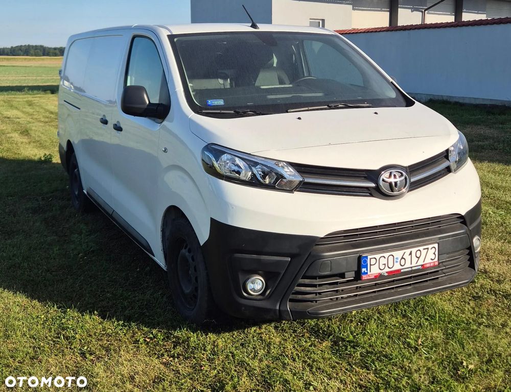 Toyota Proace - 1