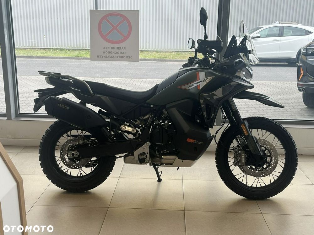CFMoto MT-X - 2
