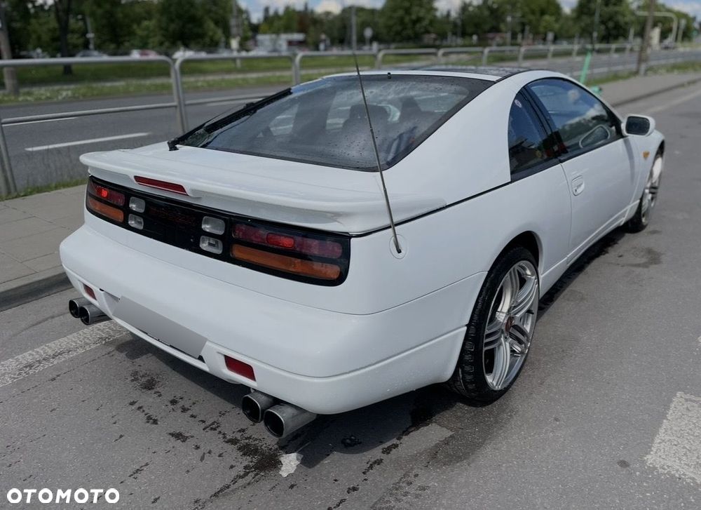 Nissan 300 ZX - 3