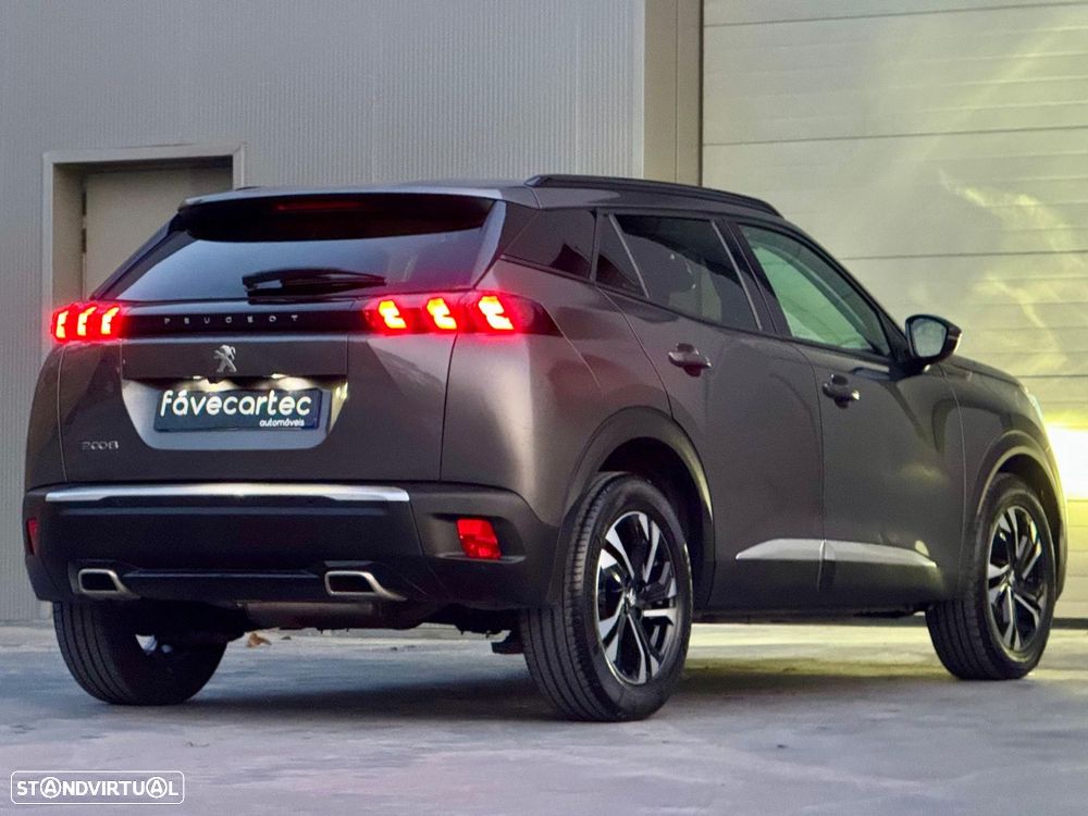 Peugeot 2008 1.2 PureTech Allure EAT8 - 22