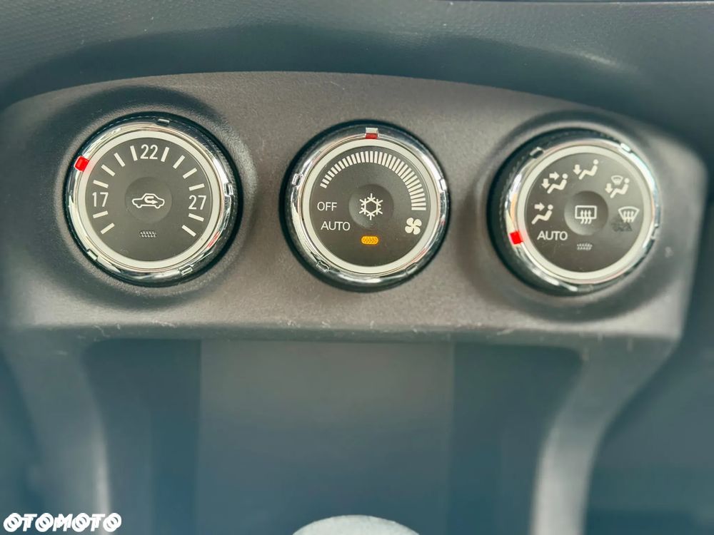 Mitsubishi Outlander 2.4 4WD CVT Intense - 31