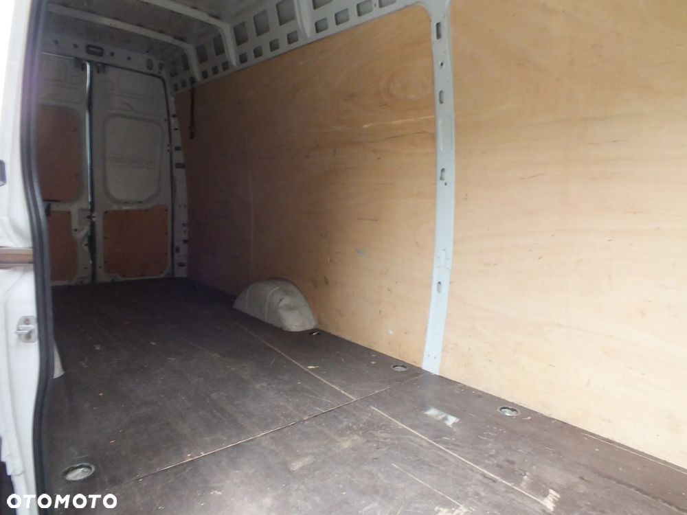 Iveco Daily 35s16 L4 H3 - 25
