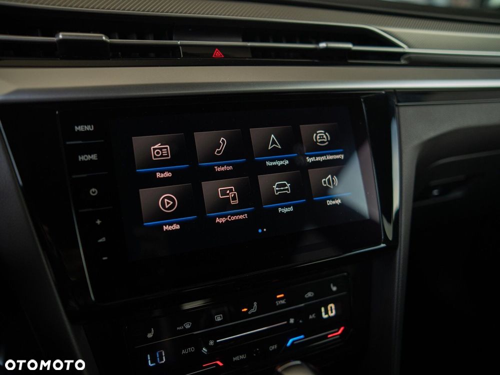 Volkswagen Arteon 2.0 TDI R-Line DSG - 24
